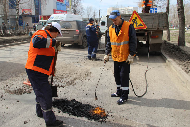 Администрация Ульяновска готовится к весенне-летнему ремонту дорог.