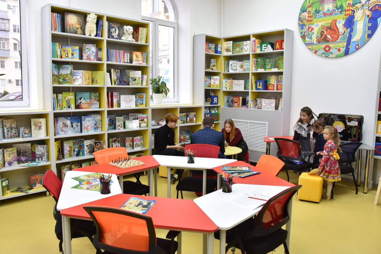 В Ульяновске после ремонта открылась модельная библиотека №24 имени Пушкина.