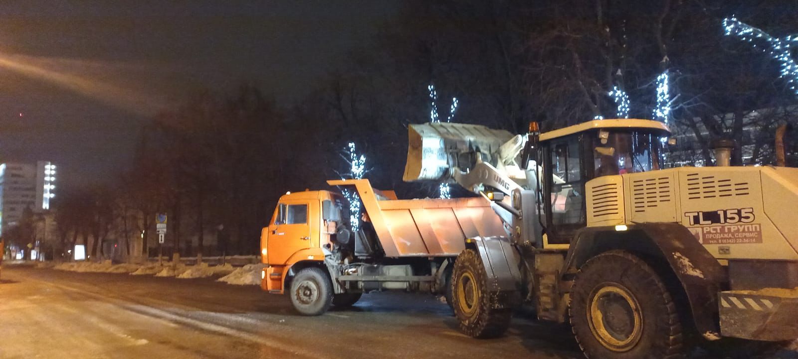 В ночь на 11 февраля с улиц Ульяновска вывезли 139 самосвалов снега.