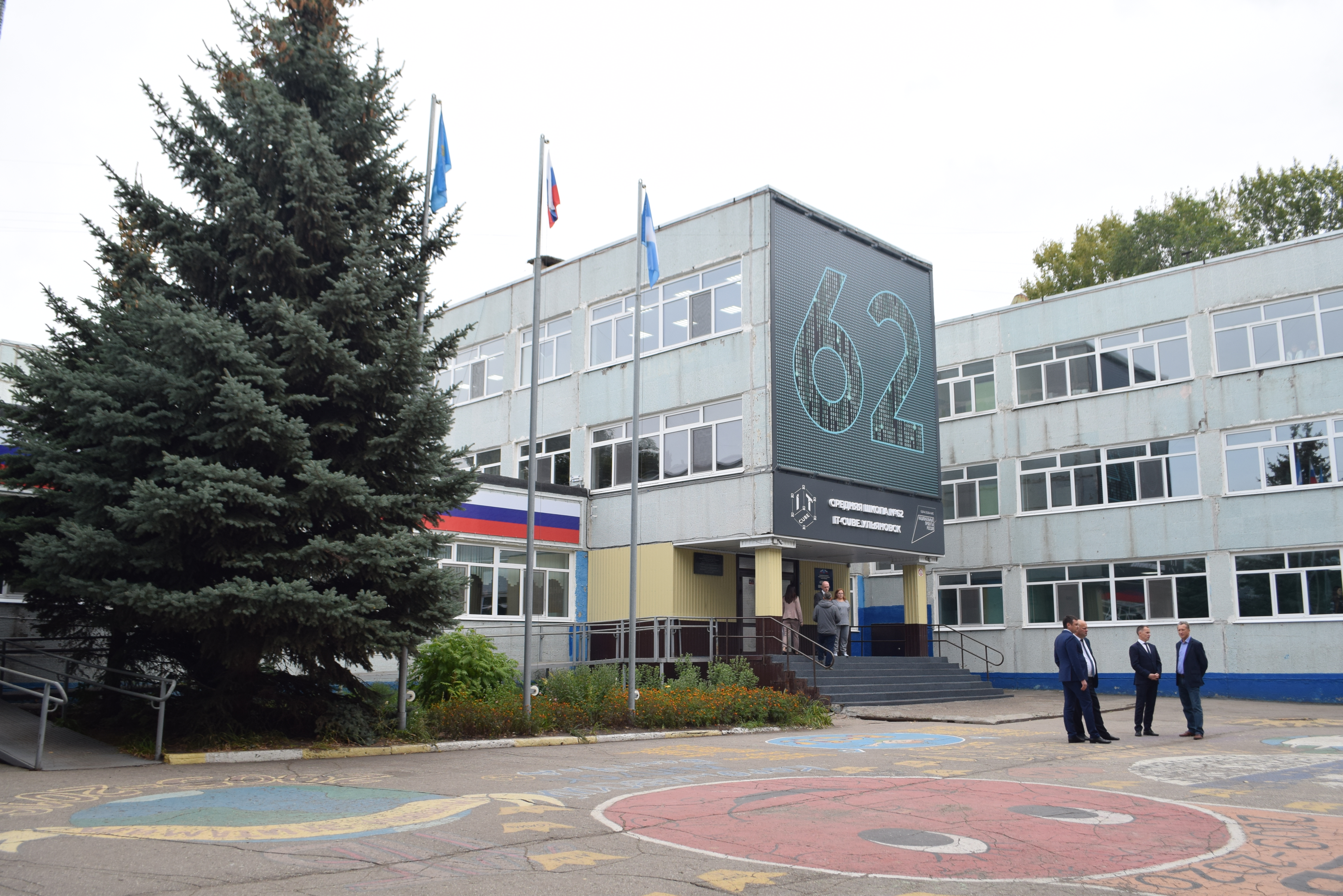 В Ульяновске все городские образовательные учреждения обеспечат физической охраной в соответствии с их режимом работы.