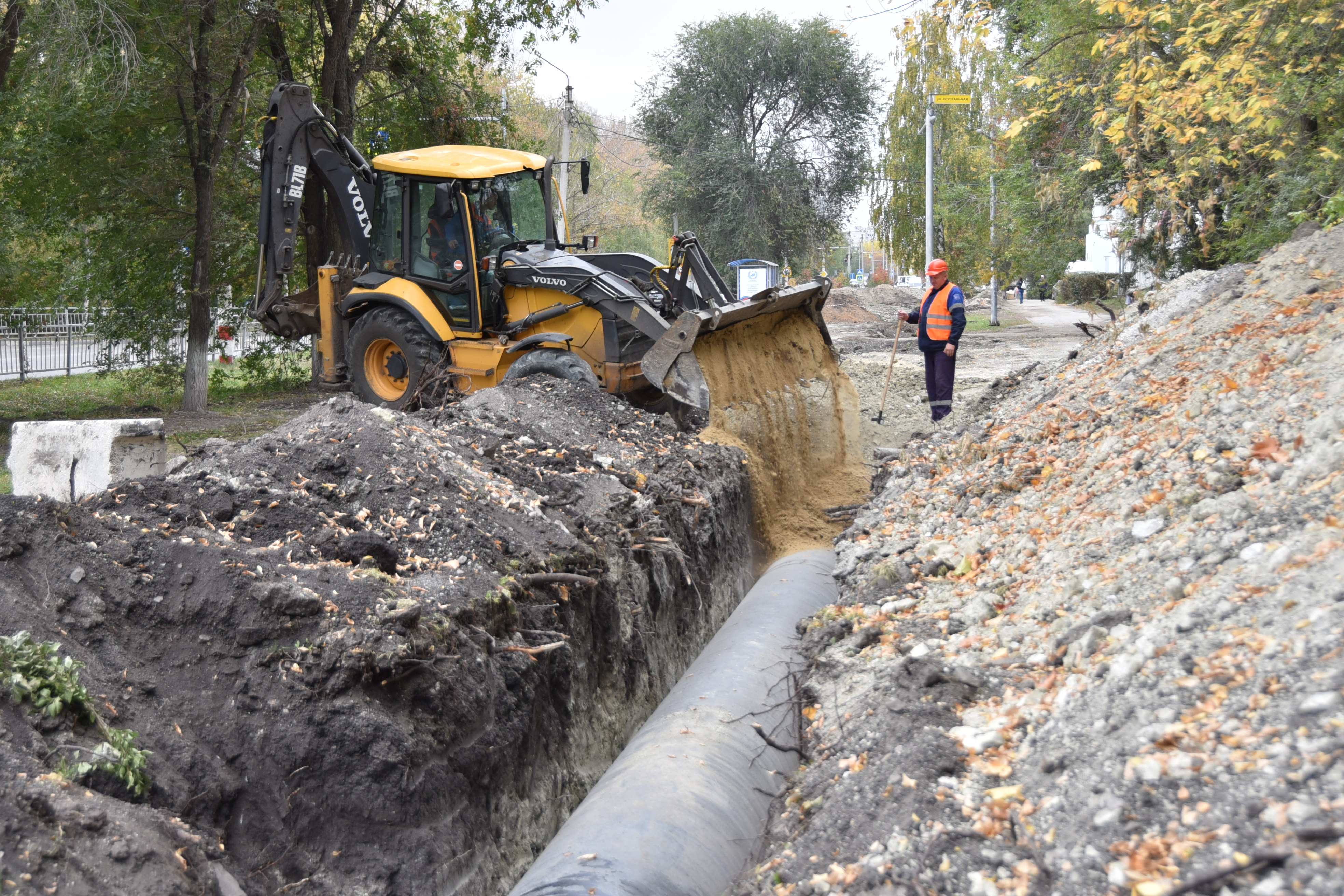 Капремонт канализационного коллектора в Железнодорожном районе выполнен на 65%.