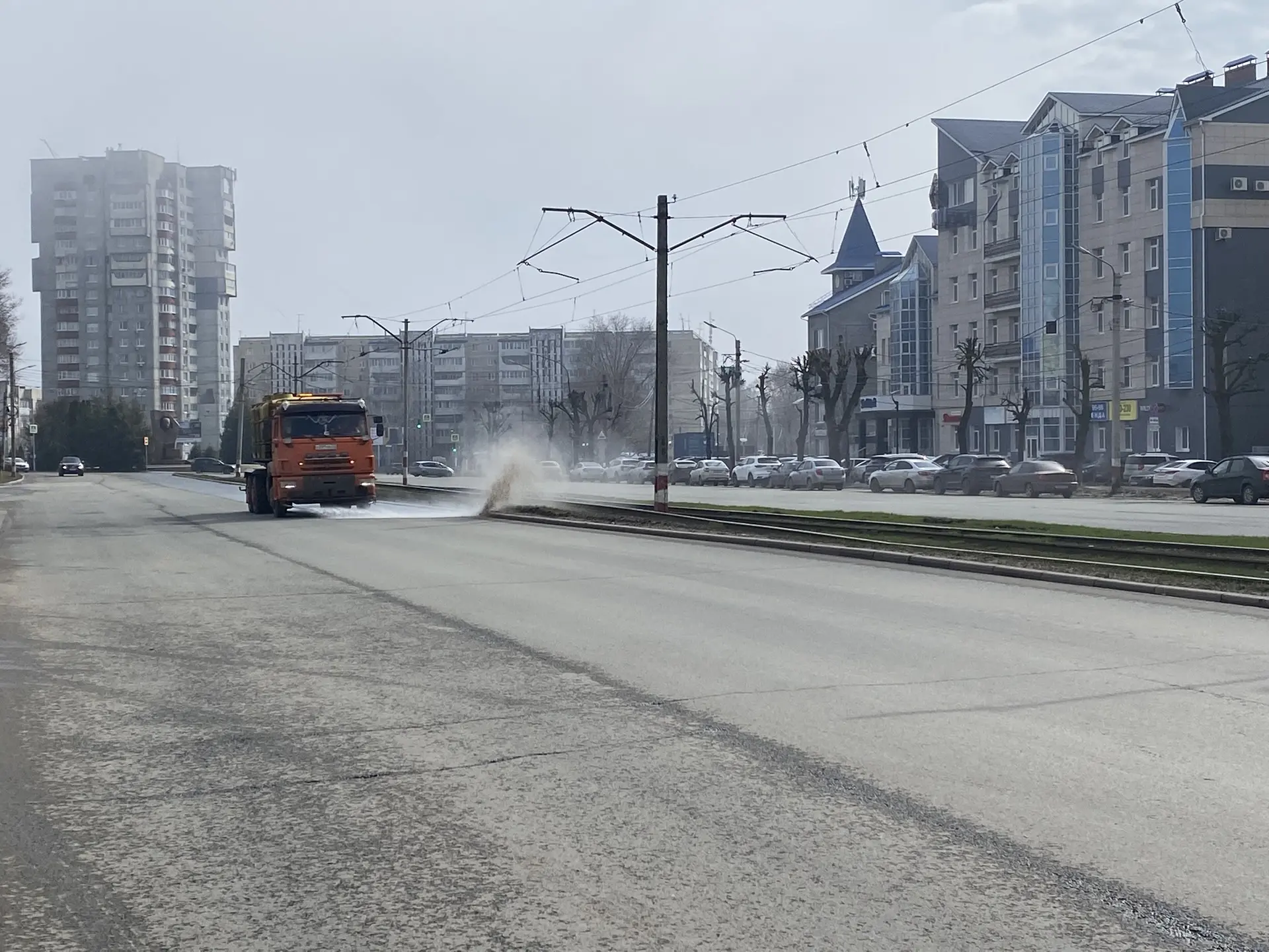 За сутки в Ульяновске выполнен 61 рейс по вывозу смёта.