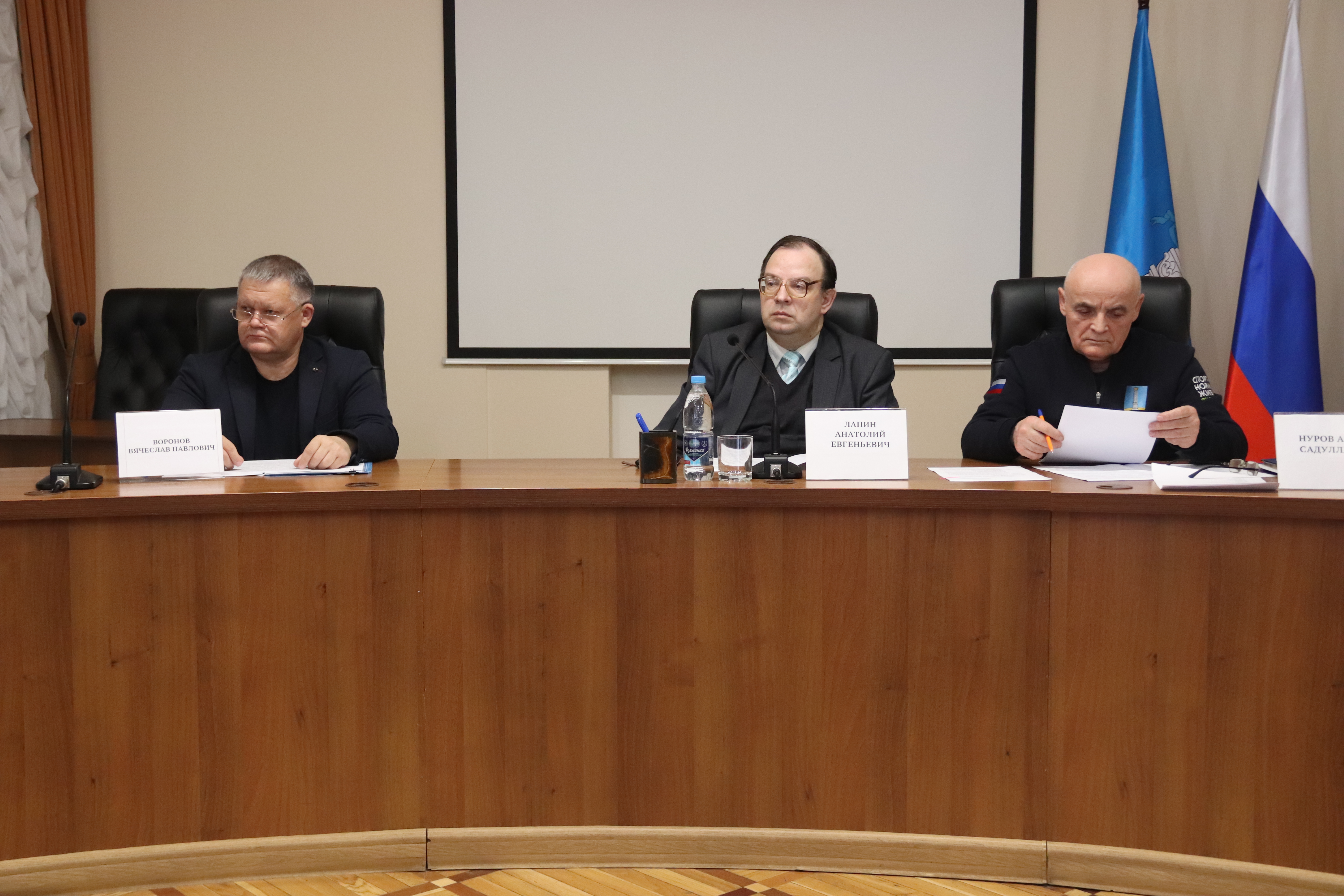 В Ульяновске состоялось заседание межведомственной комиссии по противодействию коррупции.