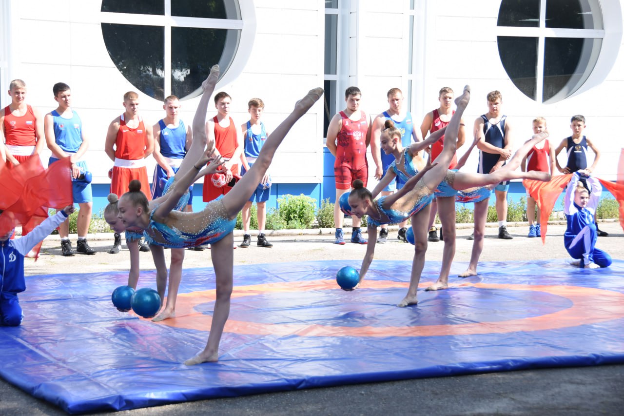 В Ульяновске пройдет первенство города по художественной гимнастике.