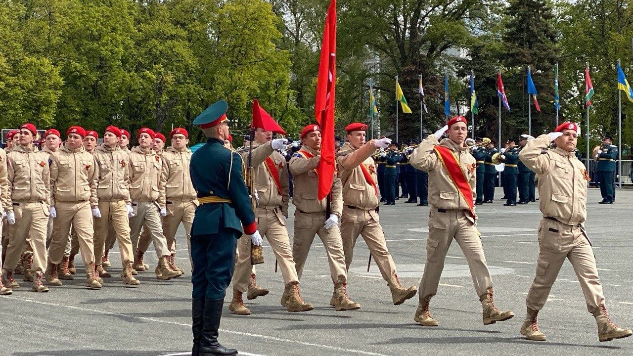 Юнармейцы школы №47 примут участие в Параде Памяти.