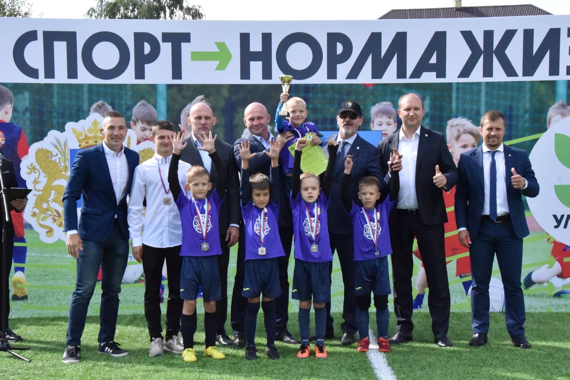 В Ульяновске открылся первый в городе универсальный спортивный комплекс открытого типа.