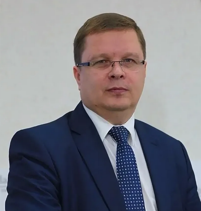 Первый заместитель Главы города Ульяновска - Мишин Сергей Михайлович.