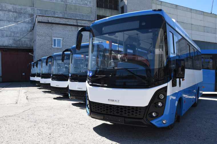 На 17 городских автобусах Ульяновска установлена предельная цена проезда в 25 рублей.