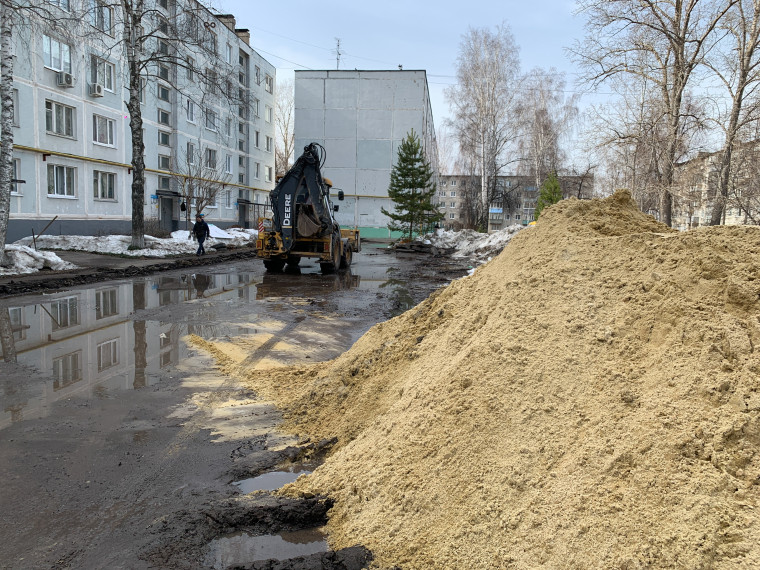 В Ульяновске благоустройство придомовых территорий по нацпроекту «Жильё и городская среда» будет проводиться комплексно.