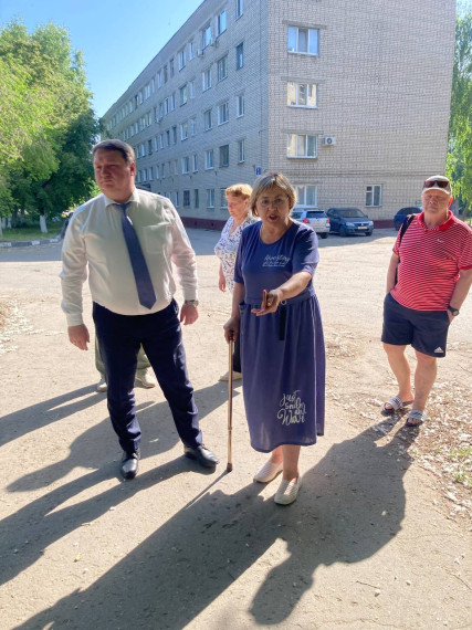 В Ульяновске приведут в порядок сквер Моторостроителей. В Ульяновске приведут в порядок сквер Моторостроителей.