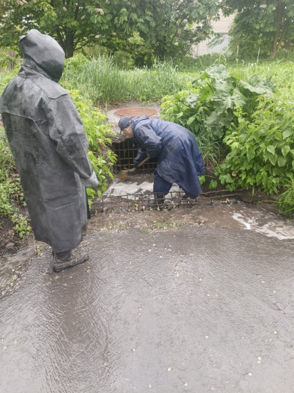 В Ульяновске провели внеплановое обследование волжского склона. В Ульяновске провели внеплановое обследование волжского склона.