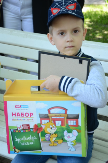 Более 3,5 тысяч детей из Ульяновска получили помощь при подготовке к школе.