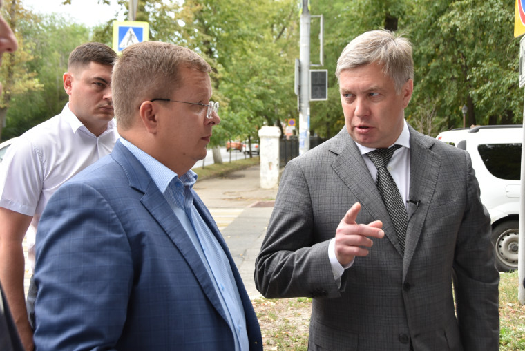 К 1 сентября в двух районах Ульяновска благоустроят объекты дорожной инфраструктуры.