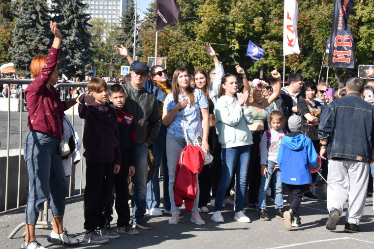 Более 100 тысяч ульяновцев стали гостями 375-летия Симбирска-Ульяновска.