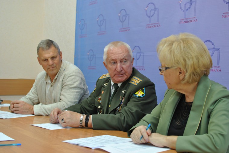 В Общественной палате Ульяновска презентовали проект «Наши Герои».