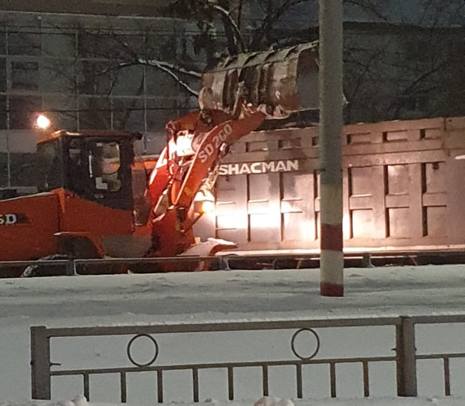 Администрация Ульяновска усилила вывоз снега.