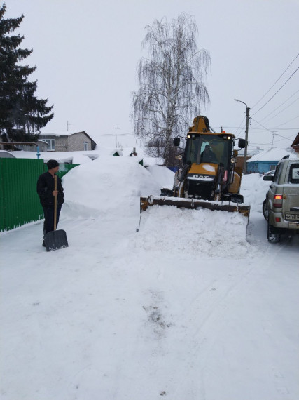 С начала зимы с улиц Ульяновска вывезли более 12 тысяч самосвалов снега.