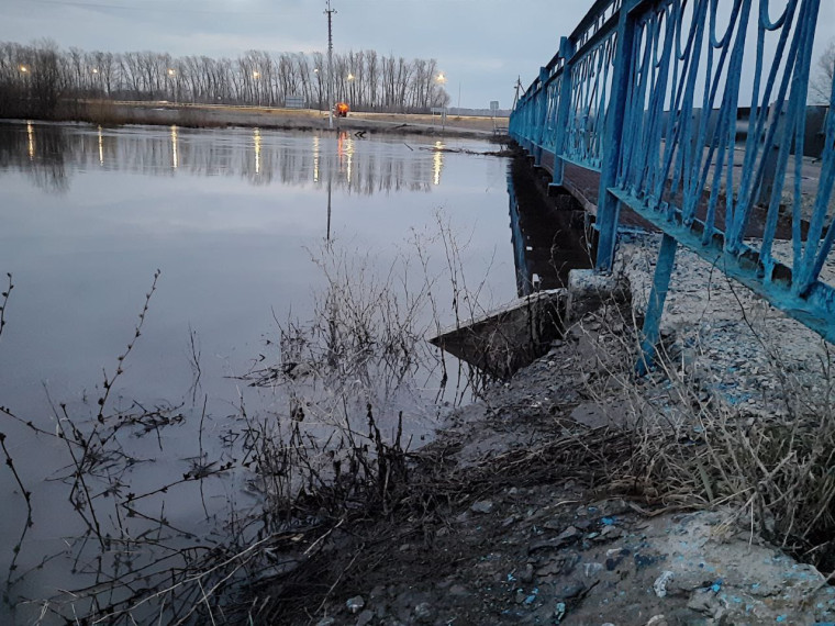 В Ульяновске удаётся сдерживать паводковые воды.