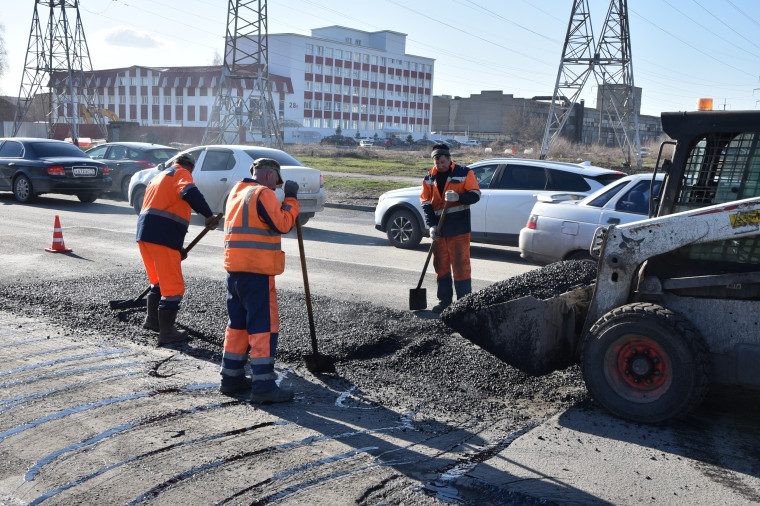11 апреля в Ульяновске ремонтируют девять улиц.