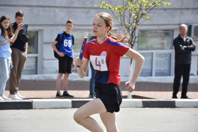 Команда администрации Ульяновска приняла участие в областной легкоатлетической эстафете.