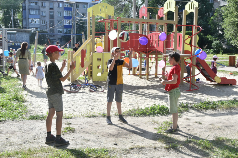 В Ульяновске стартовала первая смена проекта «Лето во дворах».