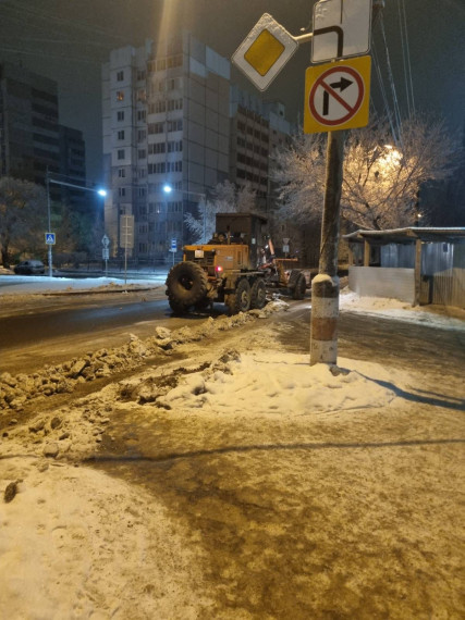 С трёх районов Ульяновска вывезли 142 самосвала снега.