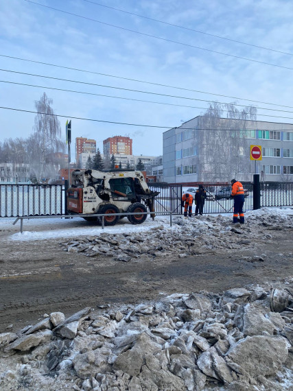 На улицах Ульяновска работает 77 единиц дорожной техники.