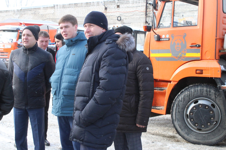 Руководство Йошкар-Олы изучает опыт городских служб Ульяновска.