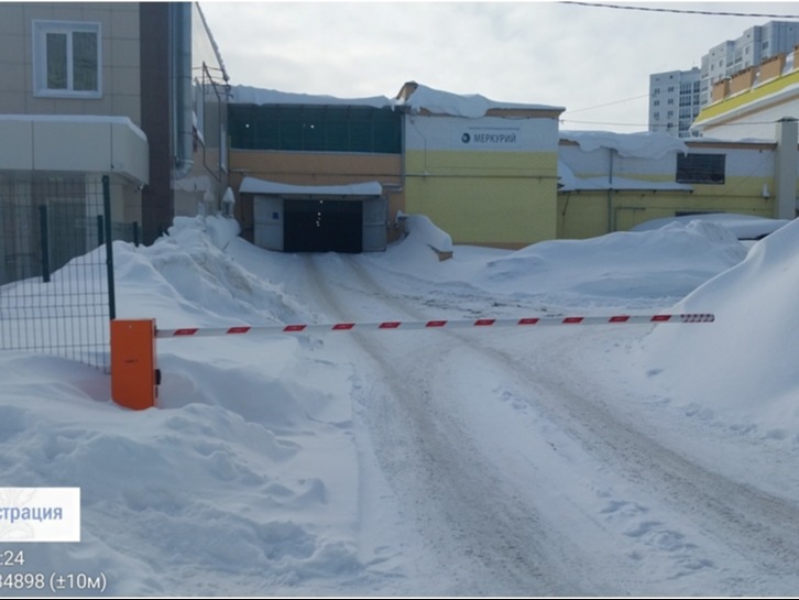 В Ульяновске демонтируют незаконные строения.