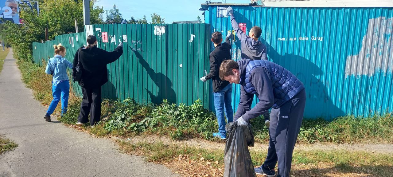 Более трёх с половиной тысяч ульяновцев вышли на городской субботник.